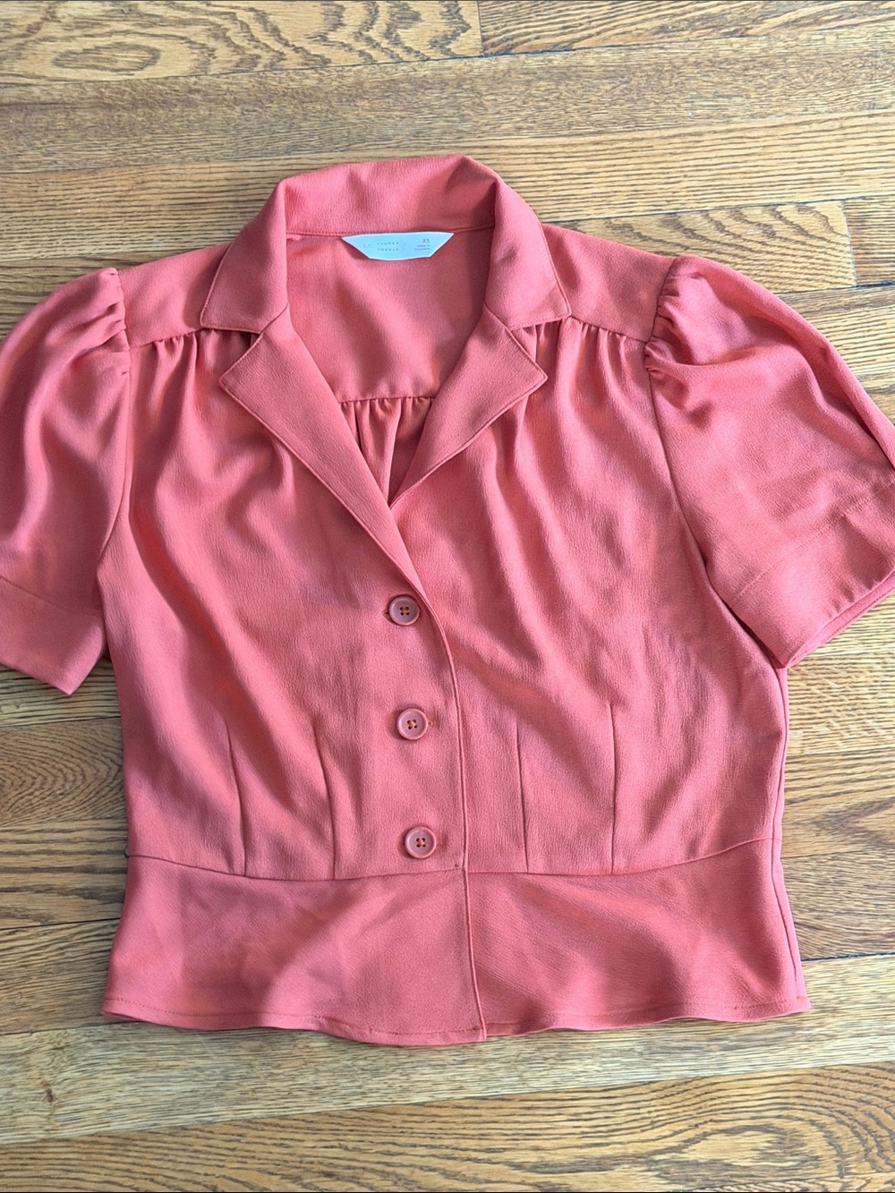 Lauren Conrad rust light orange Short Sleeve Button Front Blouse